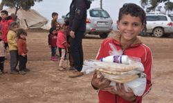 Umut Kervanı, Afrin'de çatışmanın mağdurlarına sıcak aş dağıttı