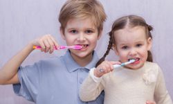 Uzm. Dt. Demir: Çocuklarda diş fırçalama alışkanlığında ebeveynler belirleyici