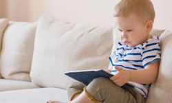Uzmanından uyarı: Erken yaşta ekran maruziyeti dil gelişimini olumsuz etkiliyor