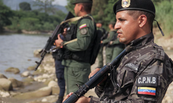 Venezuela, ABD saldırısında ölen askerler için 7 günlük yas ilan etti