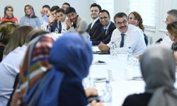 Yarıyıl tatili öğretmenlerin mazerete bağlı yer değiştirme duyuruları yayımlandı