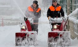 Yeşilyurt Belediyesi'nden karla mücadele çalışması
