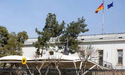 Almanya'dan vatandaşlarına İran'ı acilen terk etme çağrısı