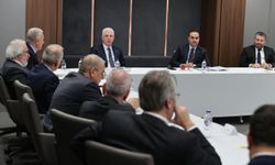 Bakan Kacır İstanbul’da sanayicilerle bir araya geldi