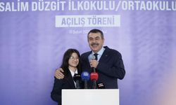 Bakan Tekin'den İstanbul ve İzmir belediyelerinin 6 yıl geciken okul taahhüdüne tepki