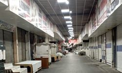 Batman'da Elma Sokağı aydınlatıldı