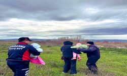 Bursa’da selde mahsur kalan aile kurtarıldı