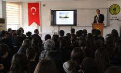 Cizre'de öğrencilere YKS semineri