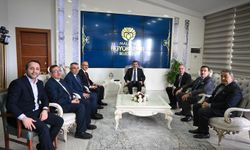 Cumhurbaşkanı Yardımcısı Yılmaz, Malatya Büyükşehir Belediyesini ziyaret etti