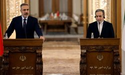 Dışişleri Bakanı Fidan İranlı mevkidaşıyla görüştü