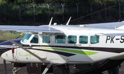 Endonezya'da havaalanında silahlı saldırı: 2 pilot öldü