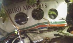 Hindistan'da ambulans uçak düştü