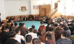 İmam hatipliler okul mescidlerinde mukabele halkalarında buluşuyor