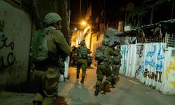 İşgalciler, Batı Şeria ve Kudüs'te baskınlarını sürdürüyor
