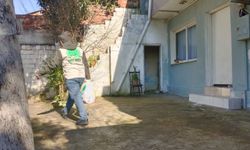 İzmir Umut Kervanı, onlarca aileye Ramazan kolisi ulaştırdı