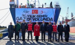 Kızılay’ın 21'inci iyilik gemisi Gazze için yola çıktı