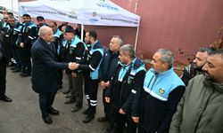 Malatya Büyükşehir Belediye Başkanı Er, karla mücadele ekipleriyle bir araya geldi