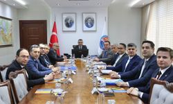 Mersin’de hizmet ve yatırımlar koordinasyon toplantısında ele alındı 