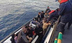 Muğla’da 25 düzensiz göçmen ve 2 göçmen kaçakçısı yakalandı