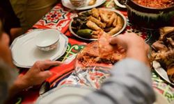 Ramazanda dengeli beslenme uyarısı: Sahur-iftar öğün dengesi doğru kurulmalı