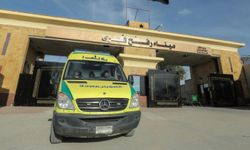 Refah Sınır Kapısı üzerinden 5 Gazzeli hasta tahliye edildi