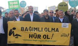 Şanlıurfa’da bağımlılığa karşı yürüyüş ve basın açıklaması düzenlendi