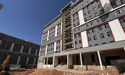 Siirt'te yeni öğrenci yurdunun açılışı ertelendi
