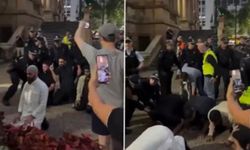 Siyonist Herzog'un ziyareti sırasında Avustralya polisinden namaz kılan Müslümanlara sert müdahale