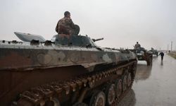 Suriye Hükümeti, ABD’nin çekildiği stratejik Tenef Üssü’nü devraldı