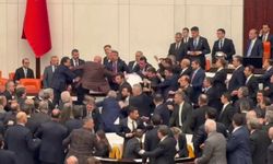 TBMM’de yemin töreni öncesi gerginlik: AK Parti ile CHP’li vekiller arasında arbede