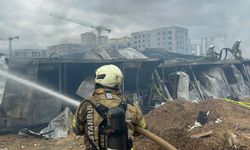 Tuzla’da şantiyede çıkan yangın söndürüldü