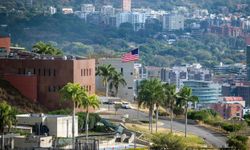 ABD'nin Venezuela Büyükelçiliği 7 yıl sonra yeniden açıldı