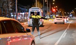 Adıyaman'da genel asayiş uygulamasında araması bulunan 4 şahıs yakalandı