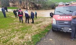 Adıyaman’da sele kapılan 4 kişi ekiplerin çalışmasıyla kurtarıldı