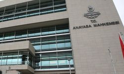 AYM: Anayasa’yı ihlal suçunda kanunilik ilkesi ihlal edilmedi