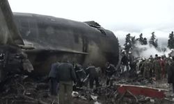 Cezayir’de askeri nakliye uçağı düştü: 2 ölü, 4 yaralı