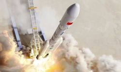 Çin'de Licien-2 roketi uzaya fırlatıldı