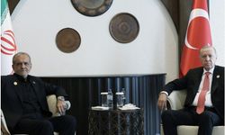 Cumhurbaşkanı Erdoğan, İran Cumhurbaşkanı Pezeşkiyan ile telefonda görüştü