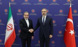 Dışişleri Bakanı Fidan, İranlı mevkidaşı Arakçi ile görüştü