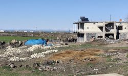 Diyarbakır'a kaynağı bilinmeyen bir cisim düştü: Uzman ekipler incelemede