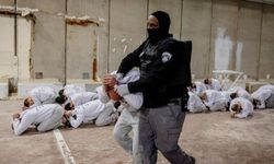 Filistinli esirlere siyonist zindanlarda sistematik işkence