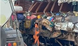 Gana’da otobüs ile ambulans çarpıştı: 16 kişi öldü