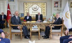 Hazine ve Maliye Bakanı Şimşek’ten Midyat’a ziyaret 