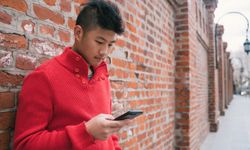 Hong Kong polisi artık cihaz şifresi talep edebilecek : Şifre vermeyenlere hapis cezası