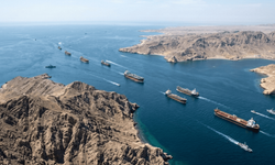 Hürmüz Boğazı gerilimi tırmanıyor: Batı bedelini ödüyor, Moskova kazanıyor