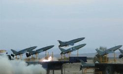 İran ordusu, işgal rejiminde yakıt ikmali yapan uçakların havalimanını hedef aldı