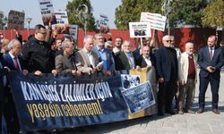 İran'a yönelik siyonist-ABD saldırıları İzmir'de telin edildi