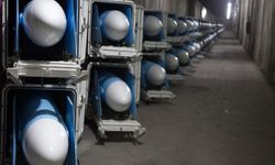 İran'ın "yeraltı füze metrosu" caydırıcı gücünü gösteriyor