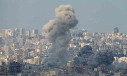 İşgalciler Lübnan'a saldırılarını sürdürüyor: Sınırdaki 59 köye tahliye emri