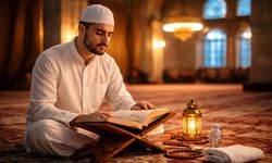 "İtikâf Müslümanın kendini yenilediği önemli bir ibadettir"